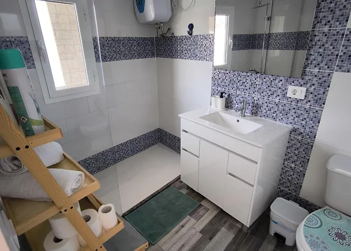 アパート Ocean Attic Tufia テルデ